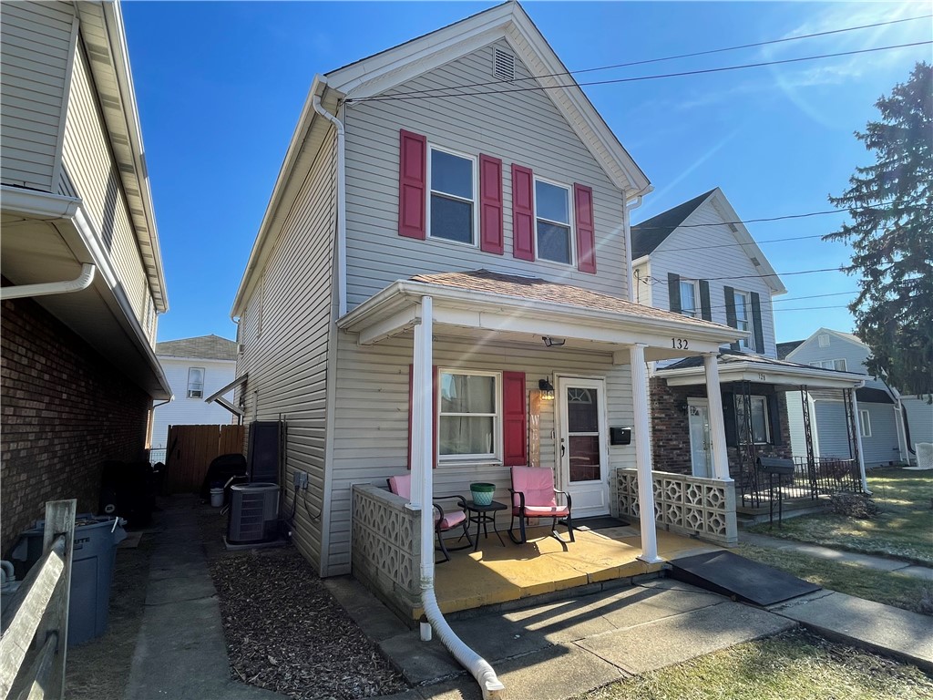 132 Castner Ave, Donora, Pennsylvania image 2
