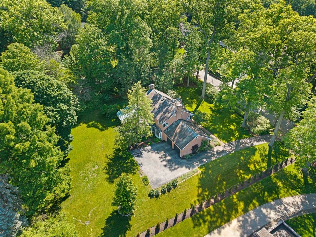 641 Pine Road