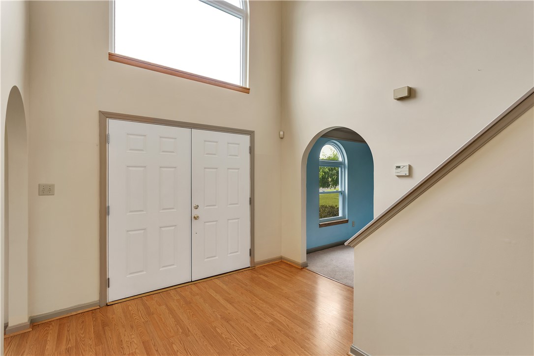 110 Jessica Dr