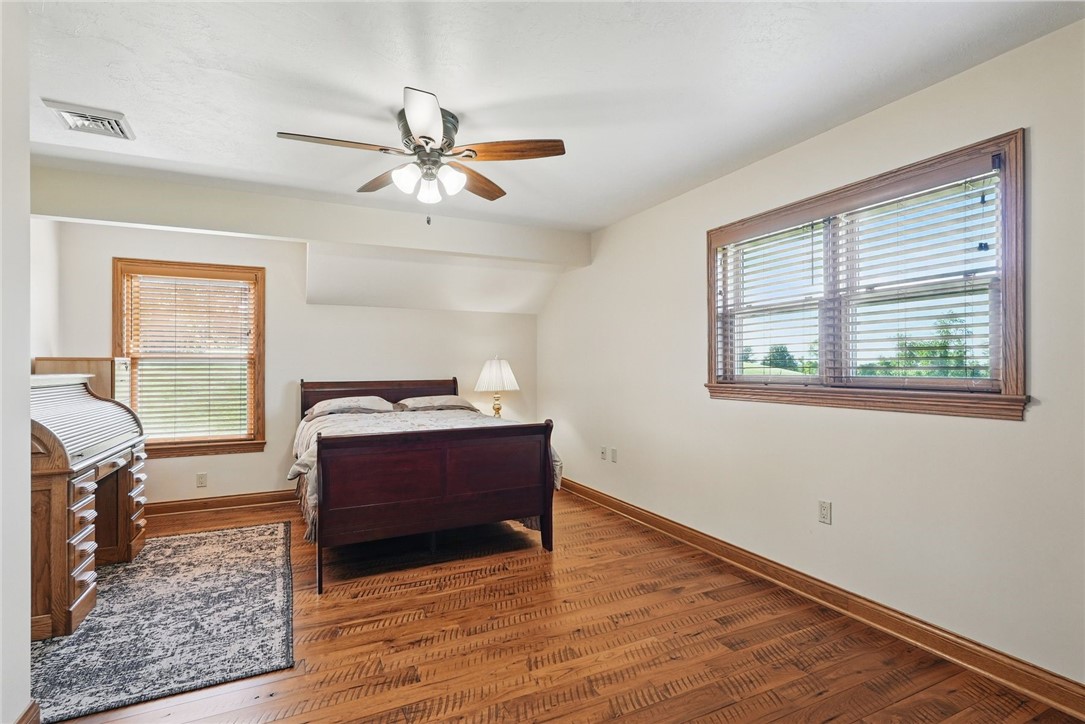 390 Wilson Road Rd, California, Pennsylvania image 25