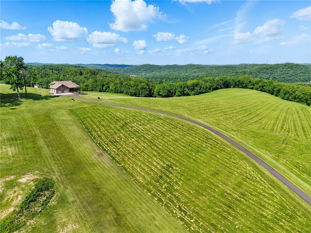390 Wilson Road Rd, California, Pennsylvania image 46