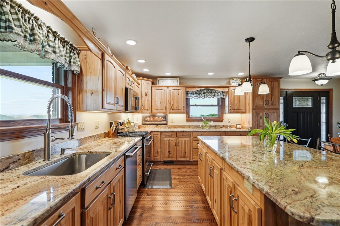 390 Wilson Road Rd, California, Pennsylvania image 12