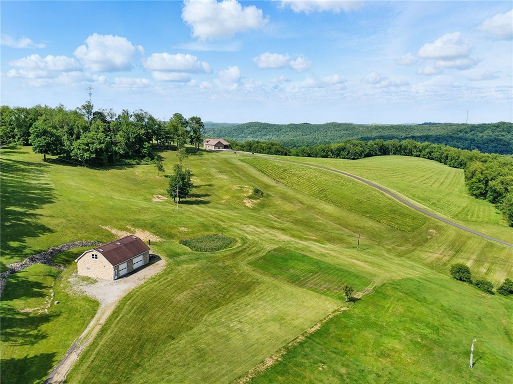 390 Wilson Road Rd, California, Pennsylvania image 49