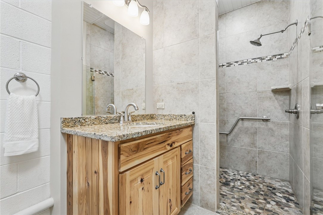 390 Wilson Road Rd, California, Pennsylvania image 31