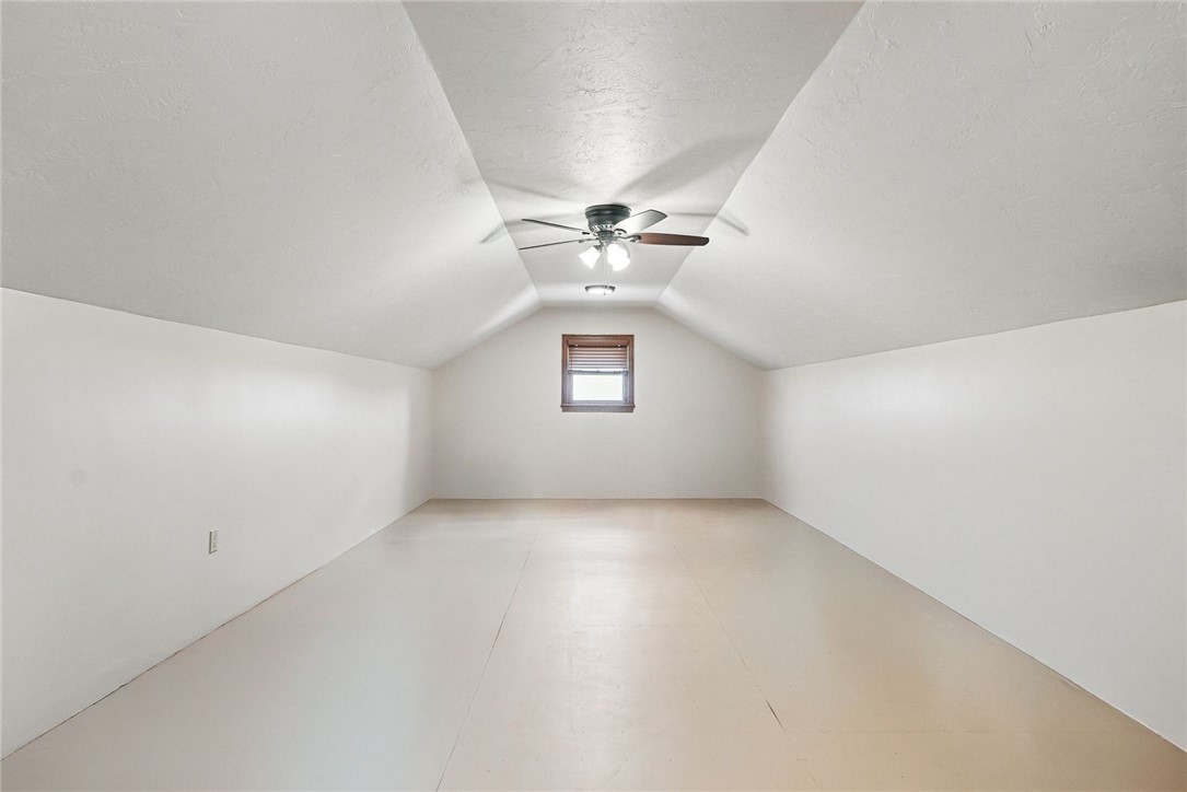 390 Wilson Road Rd, California, Pennsylvania image 30