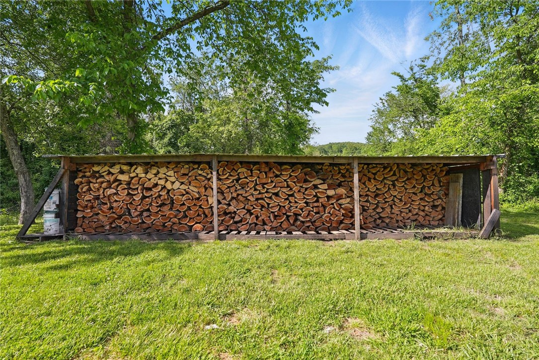 390 Wilson Road Rd, California, Pennsylvania image 44
