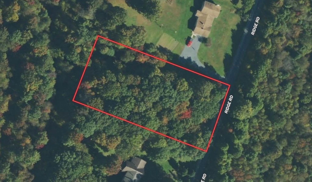 560 Ridge Rd
