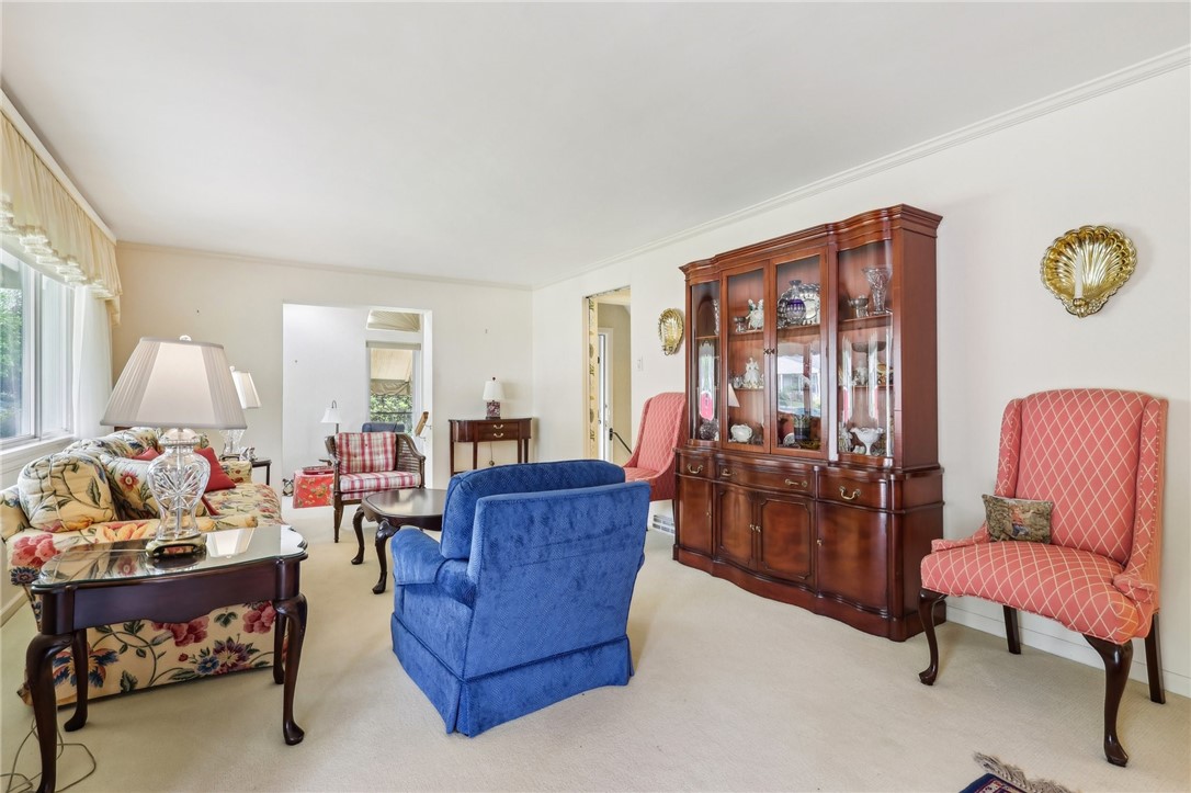 12 Oakwood Terrace