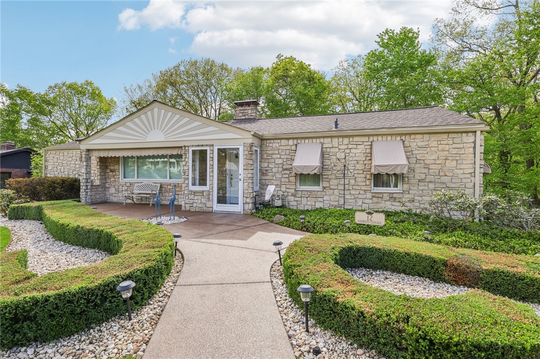 12 Oakwood Terrace