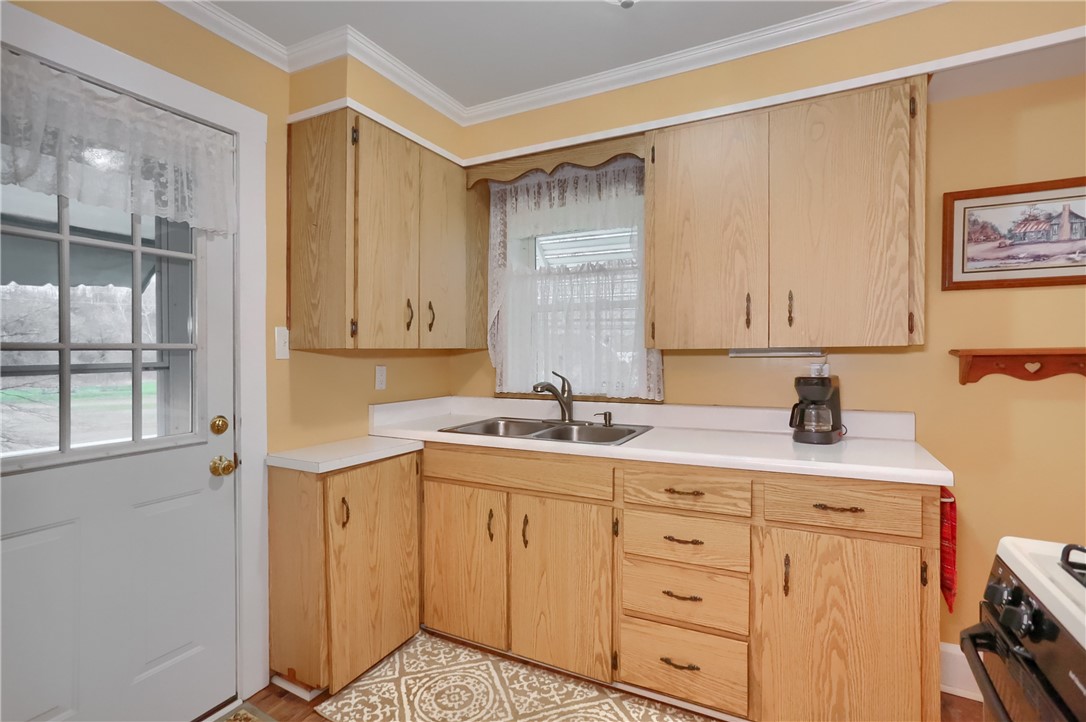 110 1st St St, Darlington, Pennsylvania image 12
