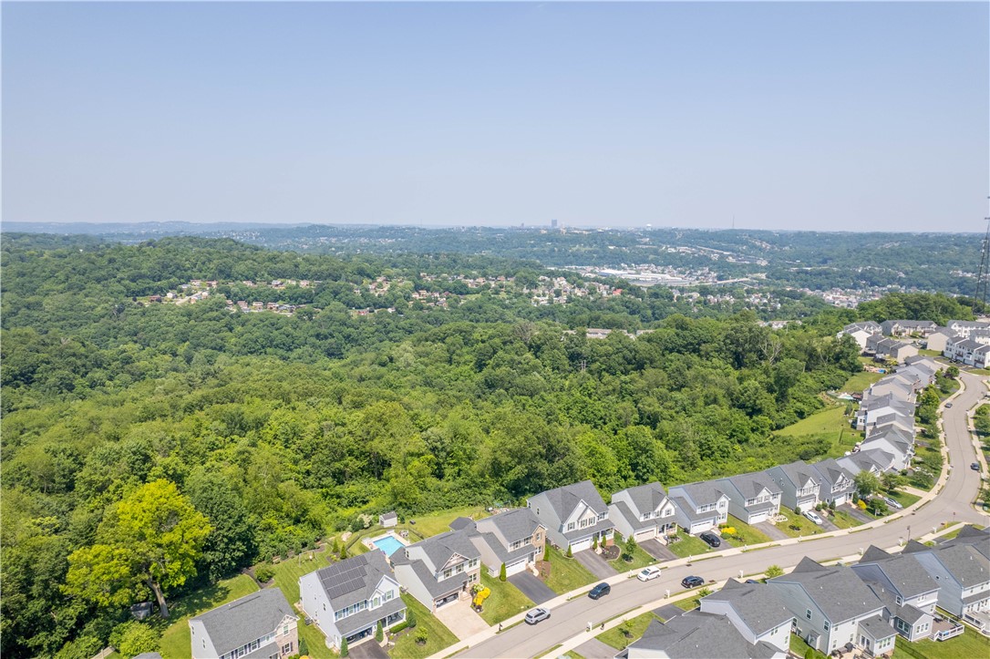 Collier Twp, Pennsylvania 15106, United States, 4 Bedrooms Bedrooms, ,4 BathroomsBathrooms,Residential,Contingent,153518