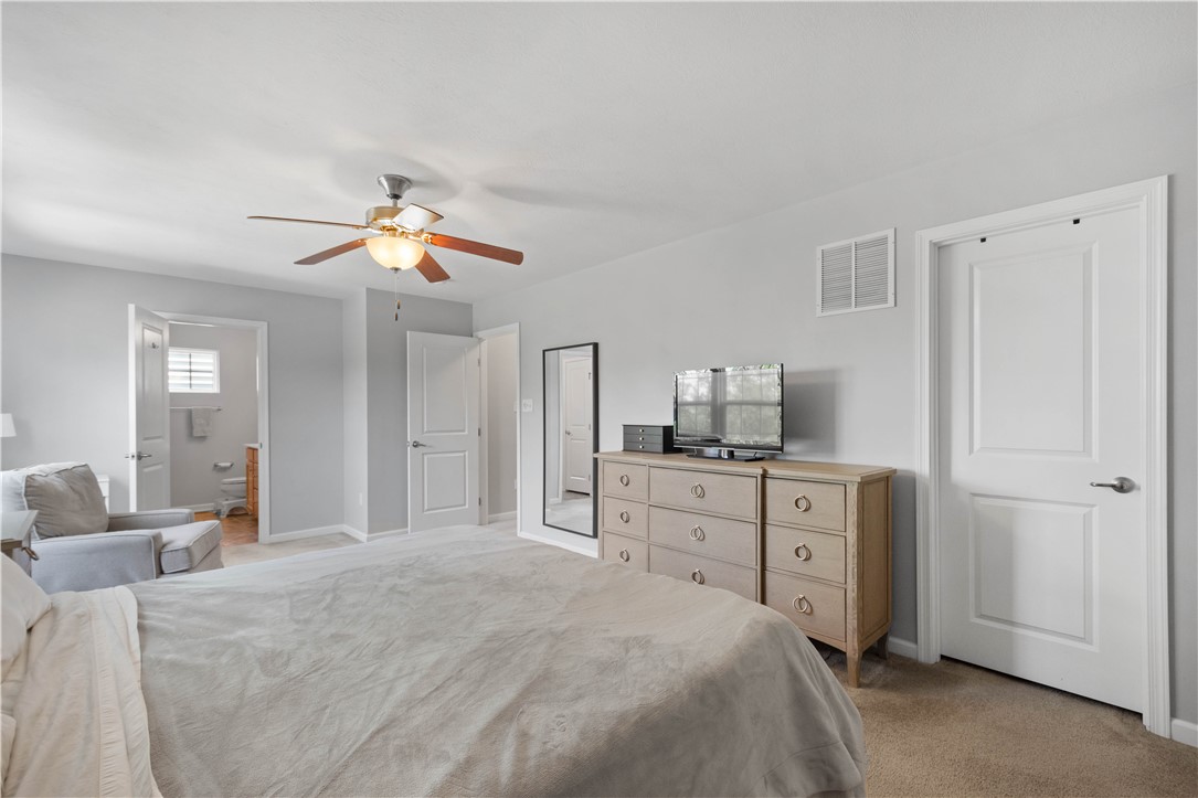 Collier Twp, Pennsylvania 15106, United States, 4 Bedrooms Bedrooms, ,4 BathroomsBathrooms,Residential,Contingent,153518