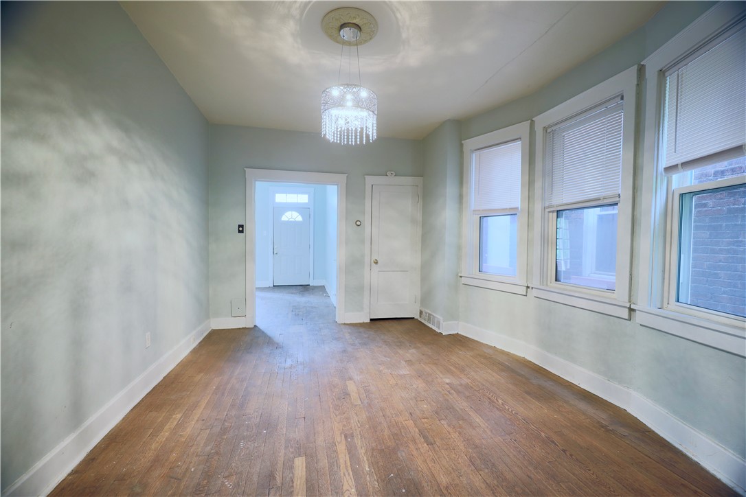 Squirrel Hill, Pennsylvania 15217, United States, 2 Bedrooms Bedrooms, ,1 BathroomBathrooms,Residential,Active,6919