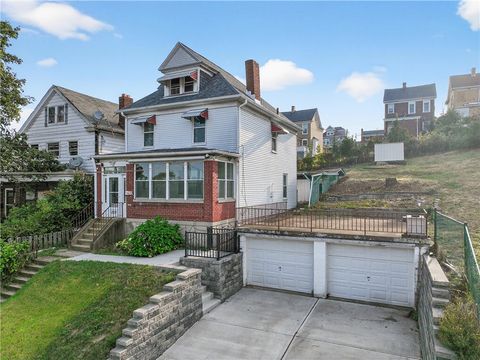 Photo of 1831 Woodard Ave, Pittsburgh, PA 15226 (MLS # 1736446)