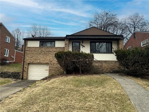 Homes For Sale - 169 Cherrydell Dr Dr<br/> Scott Twp, PA 15220