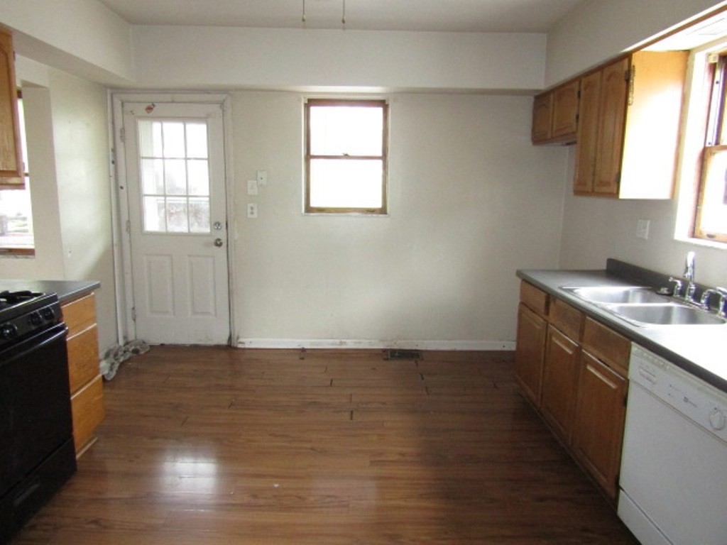643 Indiana Ave Ave, Glassport, Pennsylvania image 19