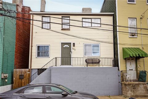 Photo of 842 Phineas St, Pittsburgh, PA 15212 (MLS # 1746915)