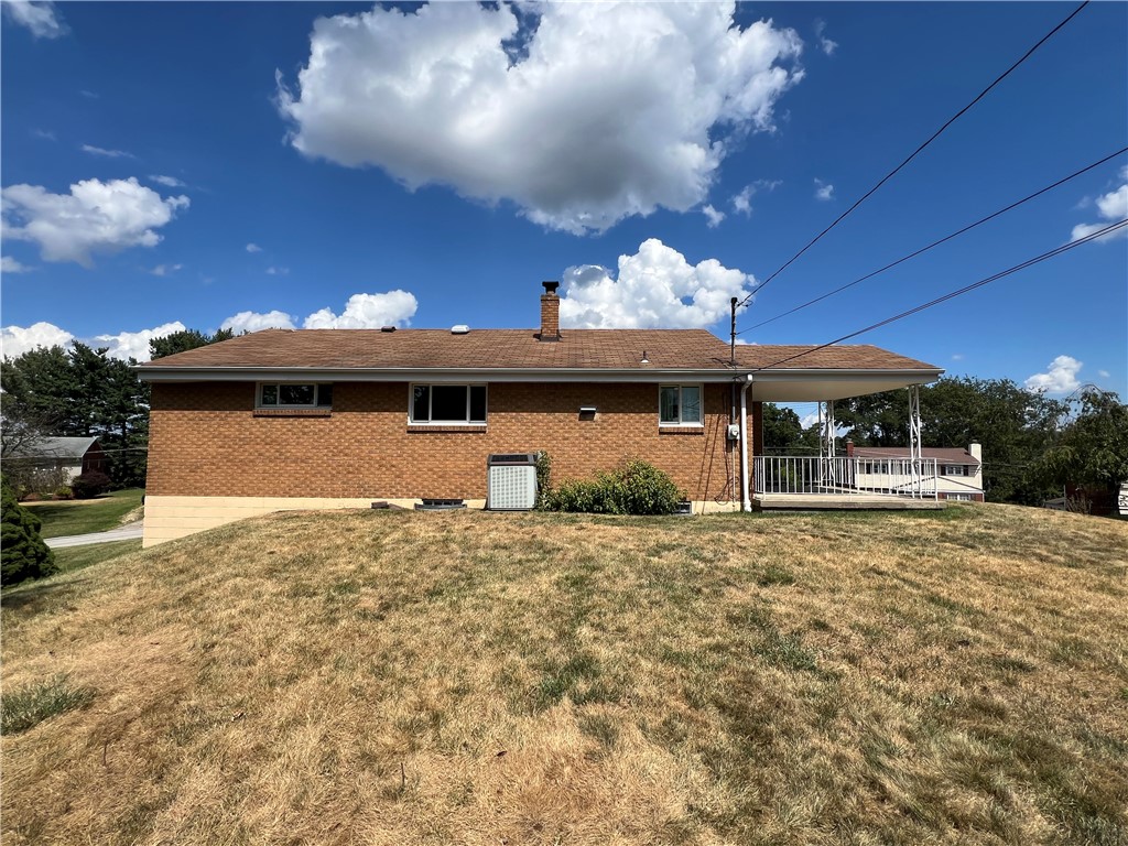 Pleasant Hills, Pennsylvania 15236, United States, 3 Bedrooms Bedrooms, ,1 BathroomBathrooms,Residential,Active,197992