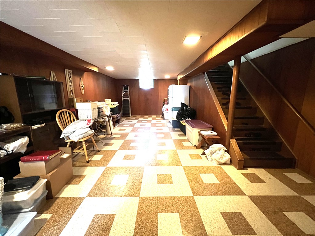 Pleasant Hills, Pennsylvania 15236, United States, 3 Bedrooms Bedrooms, ,1 BathroomBathrooms,Residential,Active,197992