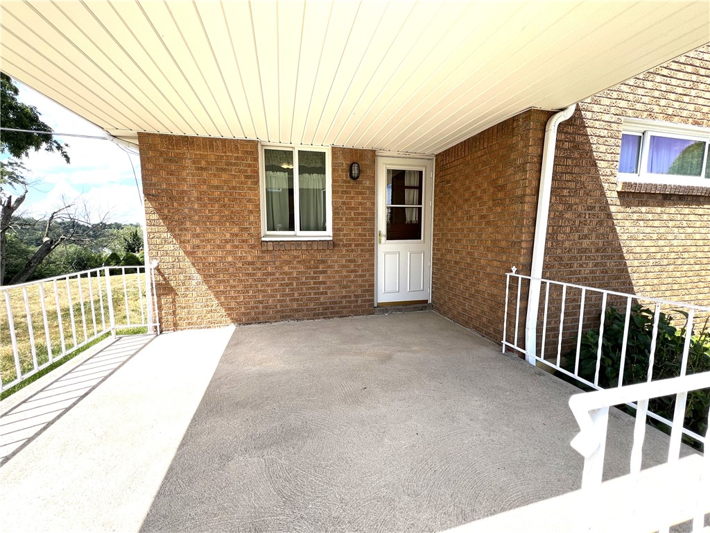 Pleasant Hills, Pennsylvania 15236, United States, 3 Bedrooms Bedrooms, ,1 BathroomBathrooms,Residential,Active,197992