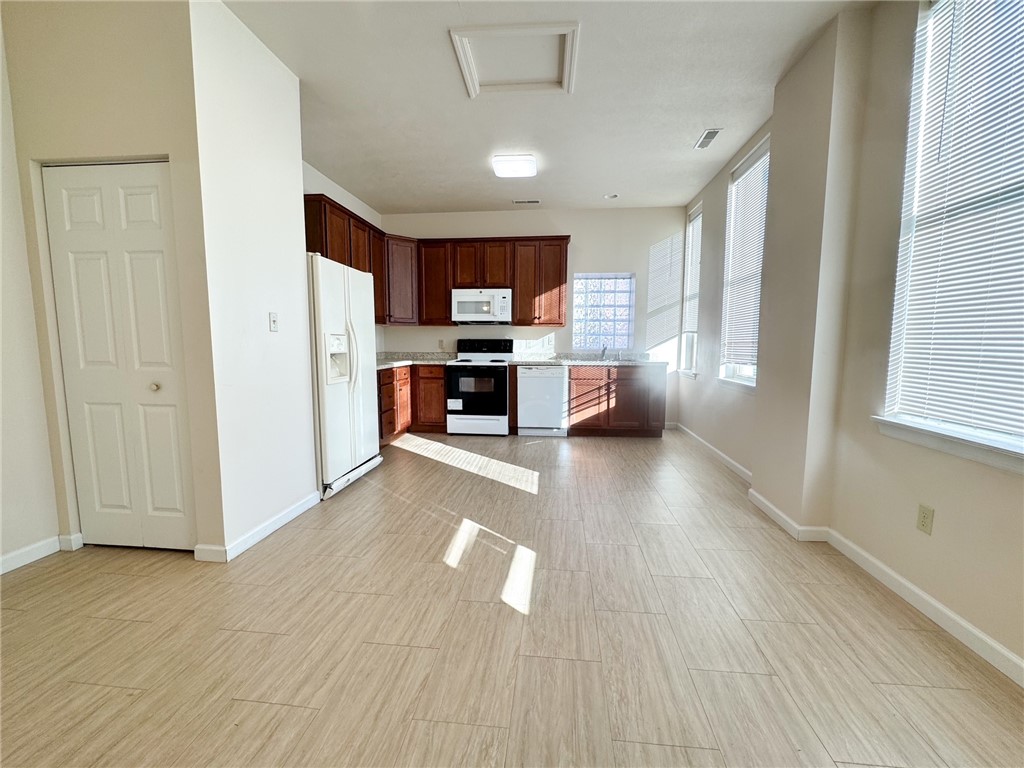 137 N Main St D