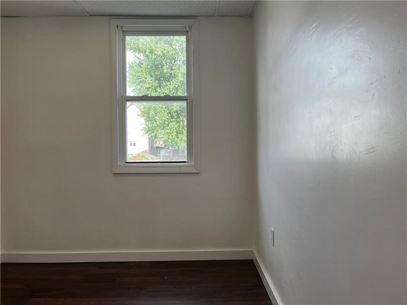 Connellsville, Pennsylvania 15683, United States, 3 Bedrooms Bedrooms, ,1 BathroomBathrooms,Residential,Active,47602