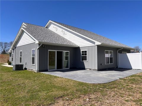 Photo of 79 Heybert Dr, Blairsville, PA 15717 (MLS # 1746182)