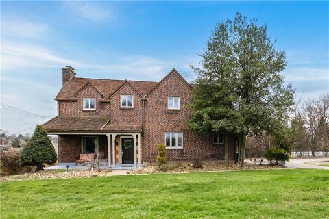 Photo of 5611 Baptist Rd, Pittsburgh, PA 15236 (MLS # 1746350)