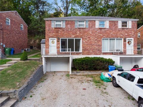 Photo of 837 Killarney Dr, Pittsburgh, PA 15234 (MLS # 1724812)