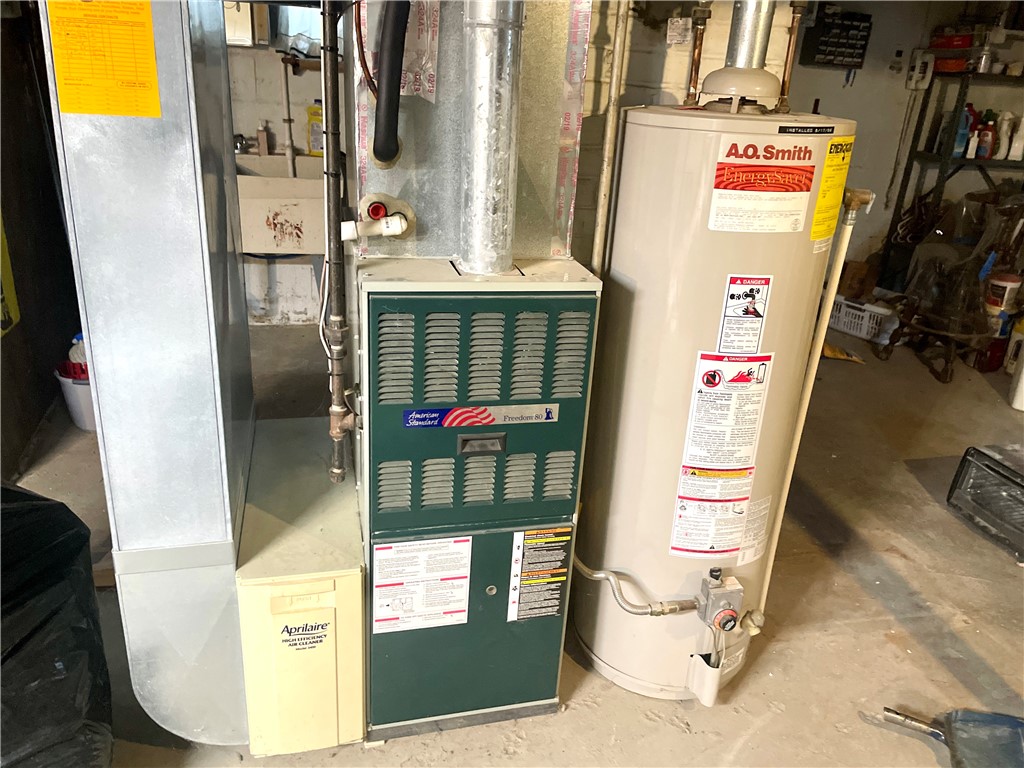 N Versailles, Pennsylvania 15137, United States, 4 Bedrooms Bedrooms, ,2 BathroomsBathrooms,Residential,Active,93481