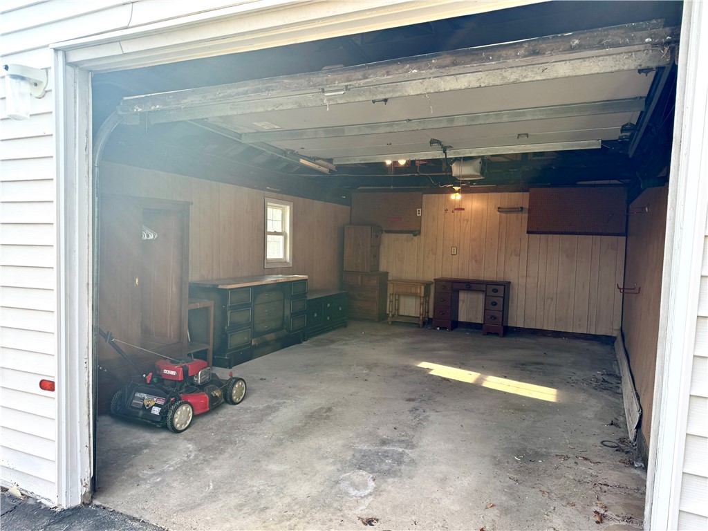 N Versailles, Pennsylvania 15137, United States, 4 Bedrooms Bedrooms, ,2 BathroomsBathrooms,Residential,Active,93481