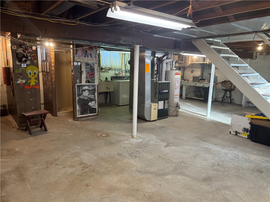 N Versailles, Pennsylvania 15137, United States, 4 Bedrooms Bedrooms, ,2 BathroomsBathrooms,Residential,Active,93481