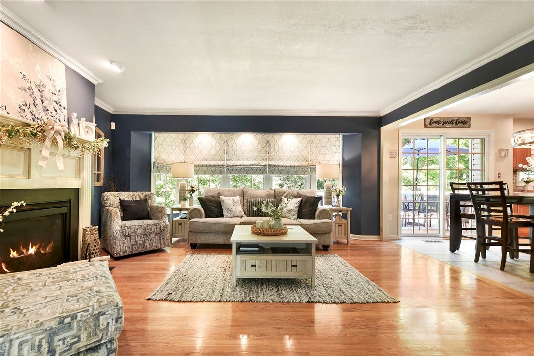 2489 Willow Oak Dr