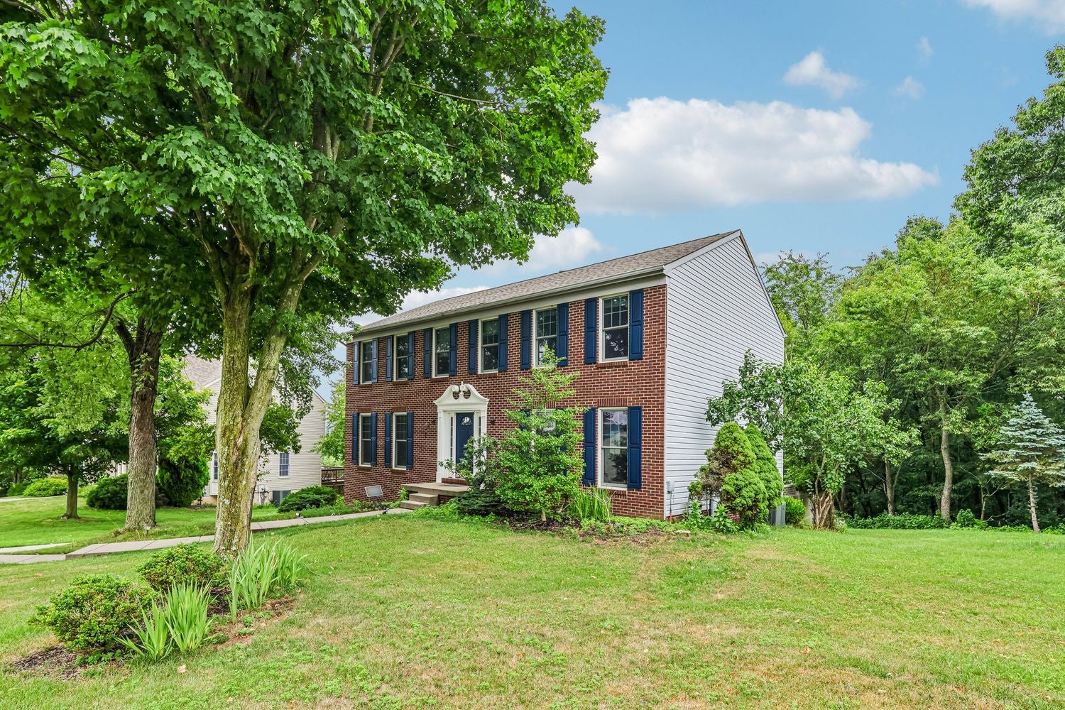 4008 Claridon Dr.