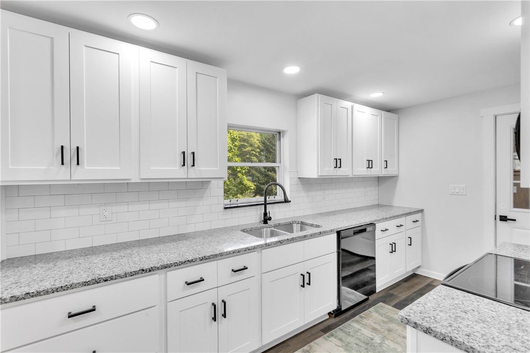269 Dobson Rd