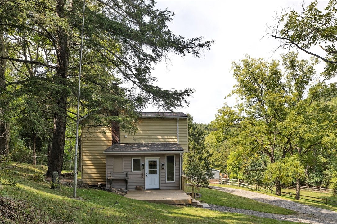 269 Dobson Rd