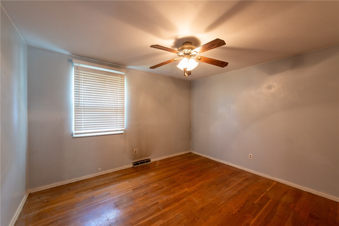 Penn Hills, Pennsylvania 15235, United States, 3 Bedrooms Bedrooms, ,2 BathroomsBathrooms,Residential,Pending,46963