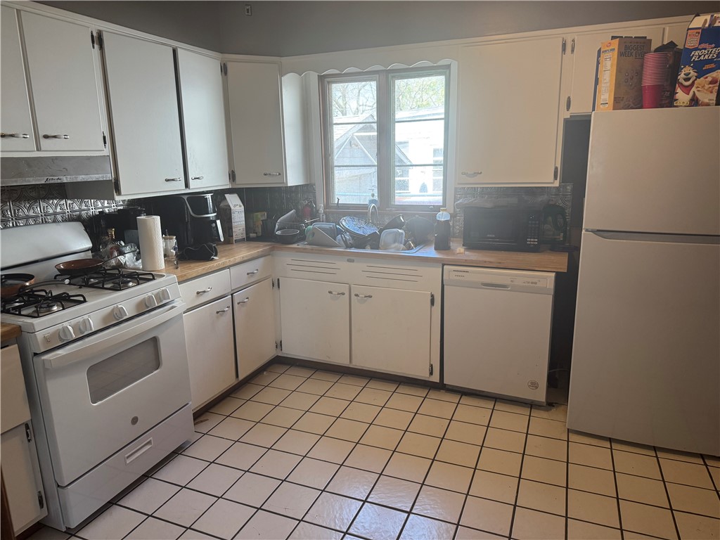 257 Euclid Ave Ave, Sharon, Pennsylvania image 4