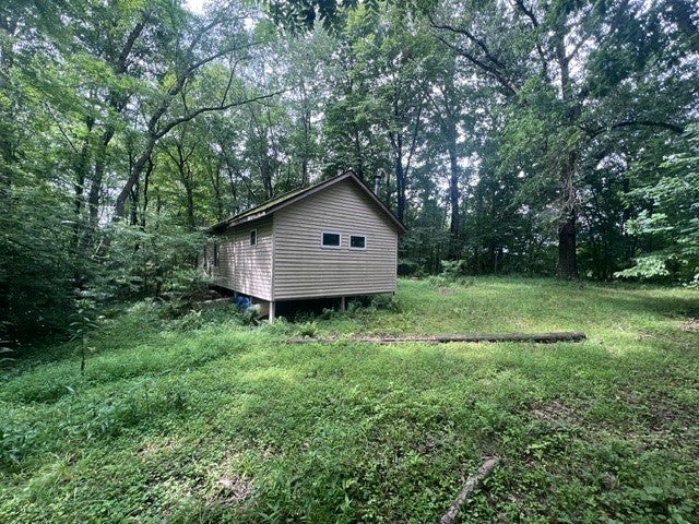 983 Lakewood Neshannock Falls Road