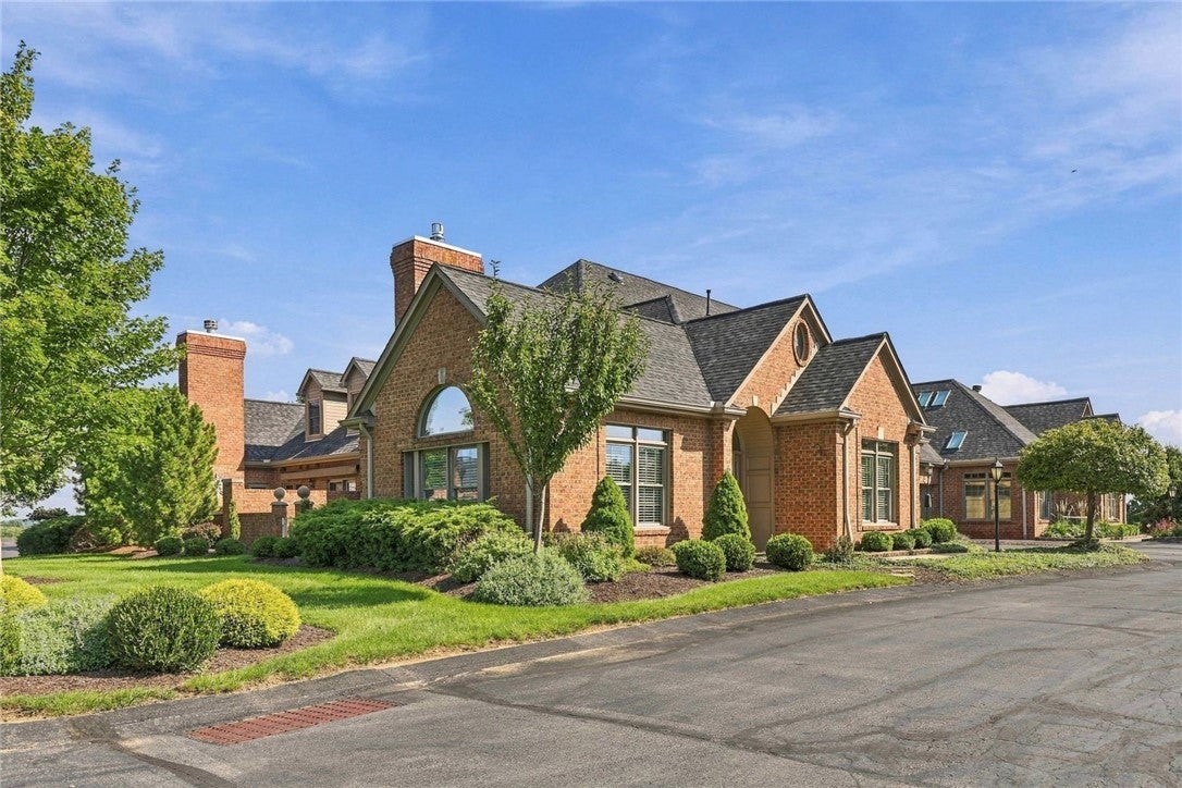 602 Applehill Court
