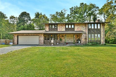 Homes For Sale - 108 Davis Ln Ln<br/> Beaver County, Freedom, PA 15042