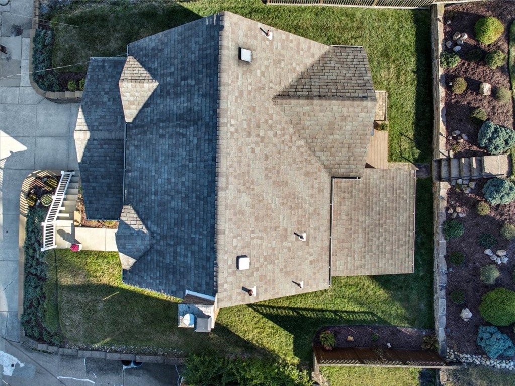 Brentwood, Pennsylvania 15227, United States, 3 Bedrooms Bedrooms, ,2 BathroomsBathrooms,Residential,Active,221697