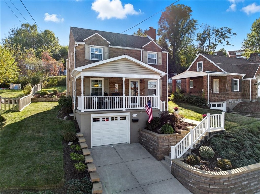 Brentwood, Pennsylvania 15227, United States, 3 Bedrooms Bedrooms, ,2 BathroomsBathrooms,Residential,Active,221697