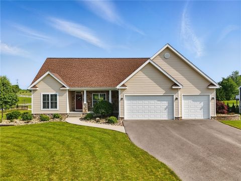 112 Savannah Dr Lancaster Twp PA 16037