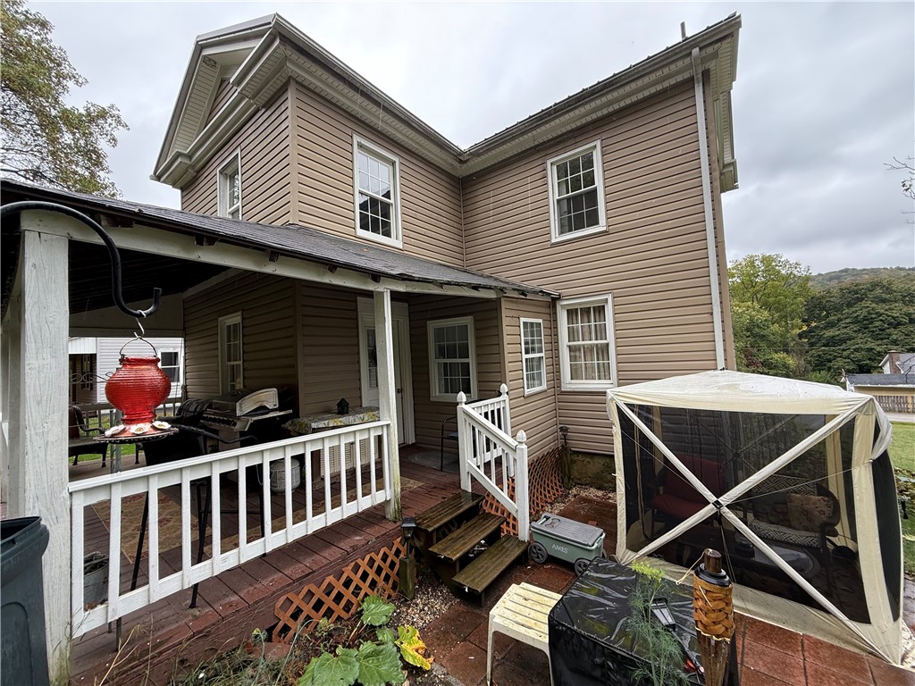 White Twp, Pennsylvania 15701, United States, 4 Bedrooms Bedrooms, ,2 BathroomsBathrooms,Residential,Active,218108