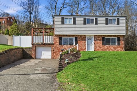 Photo of 106 Longmount Dr, Pittsburgh, PA 15214 (MLS # 1747009)