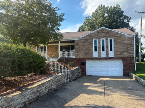 Homes For Sale - 111 Maryal Dr Dr<br/> Whitehall, PA 15236