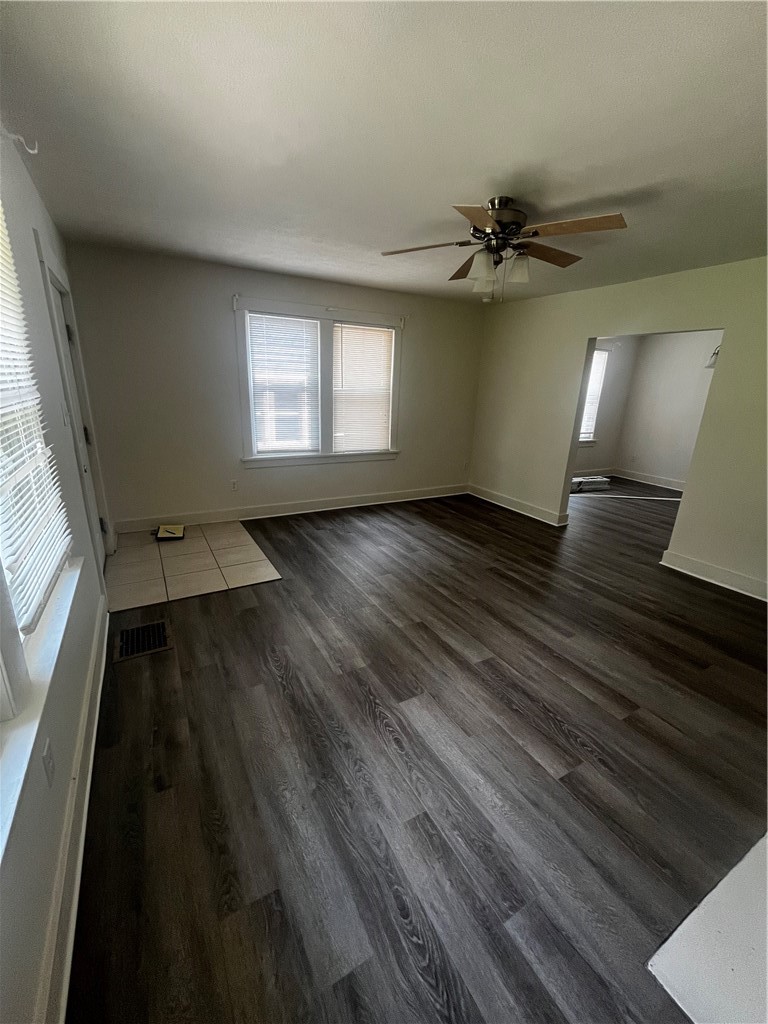 871 W Ingomar Rd
