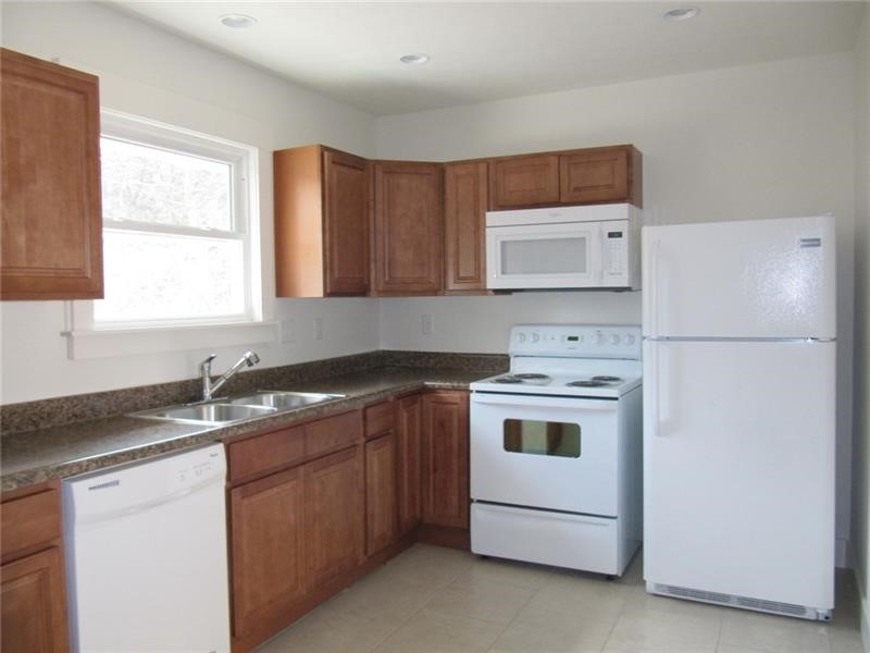 871 W Ingomar Rd