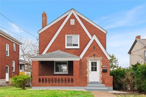 Photo of 2441 Dewey St, Homestead, PA 15120 (MLS # 1740660)